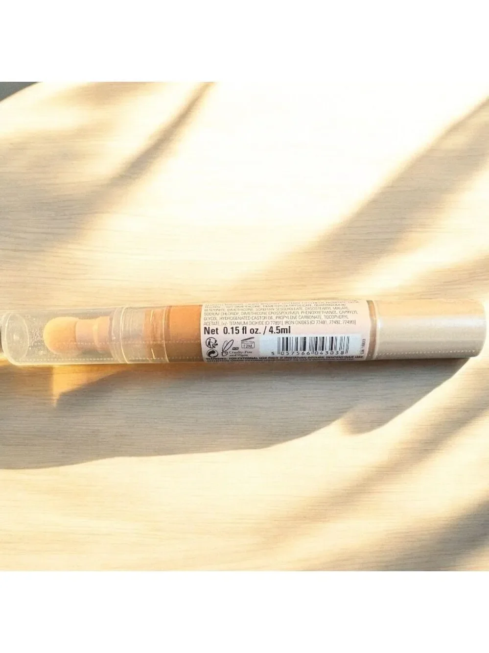 Revolution Fast Base Concealer C13 - Warm Beige NEW